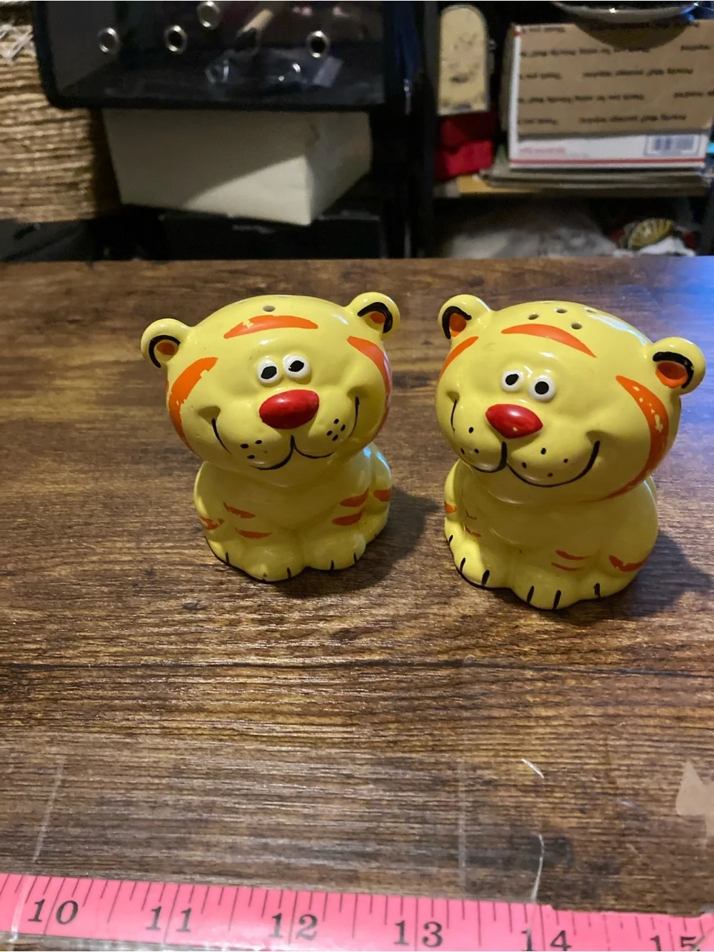 Whimsical yellow w/orange ceramic cat salt & pepper shakers